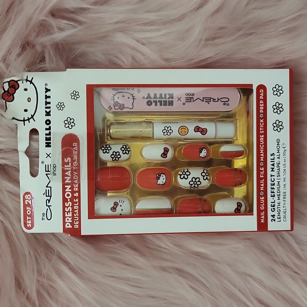 Brand New THE CREME SHOP HELLO KITTY False Nails Kit